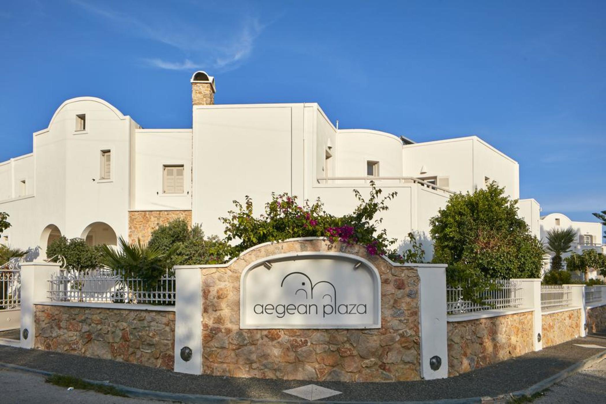 Aegean Plaza Hotel Kamari  Ngoại thất bức ảnh