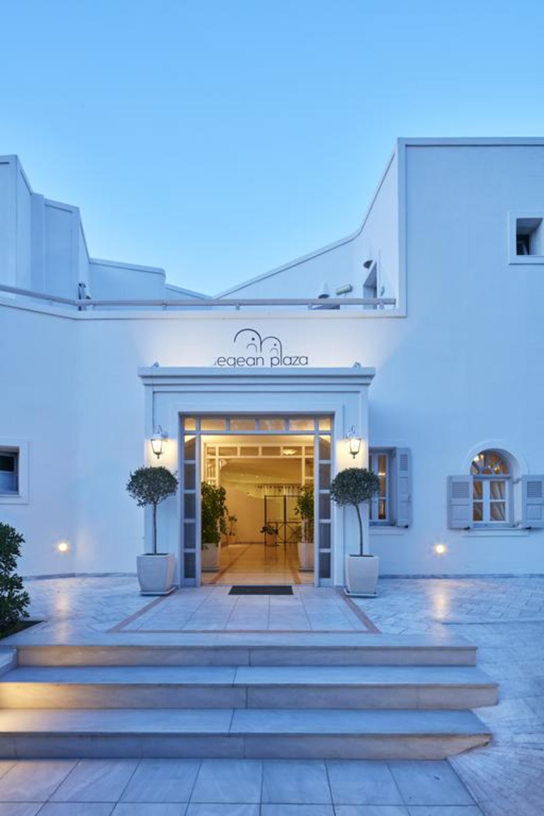 Aegean Plaza Hotel Kamari  Ngoại thất bức ảnh