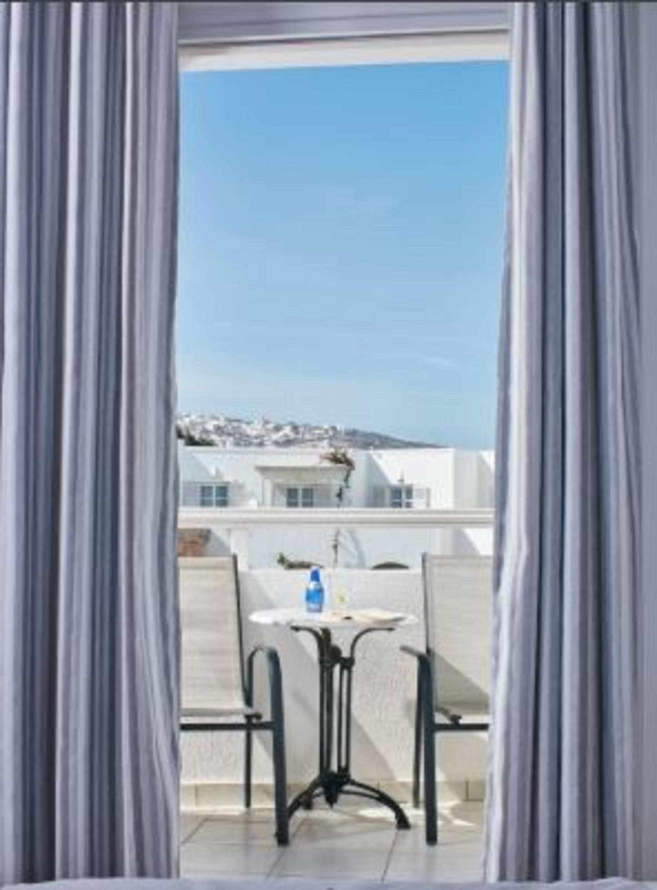 Aegean Plaza Hotel Kamari  Ngoại thất bức ảnh