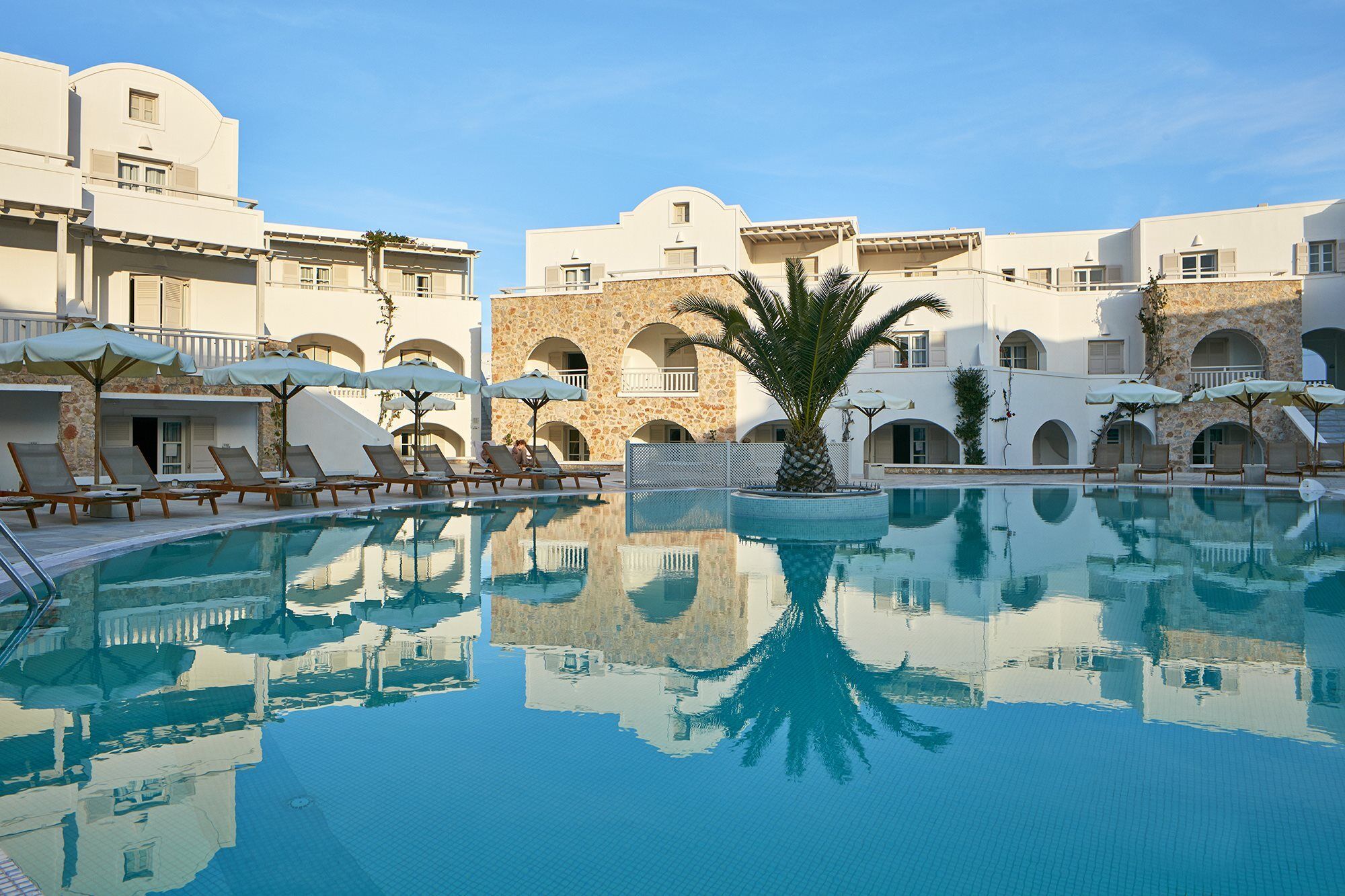 Aegean Plaza Hotel Kamari  Ngoại thất bức ảnh